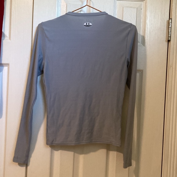 Under Armour shirt - Picture 3 of 3